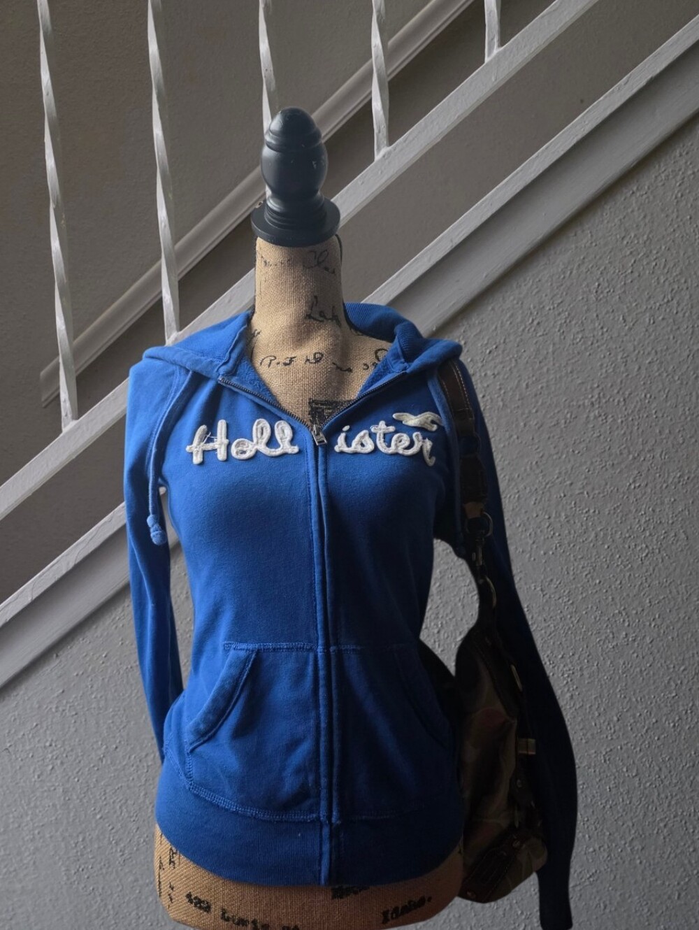 2000s Hollister blue zip up hoodie Elena Gilbert Y2k Size Medium
